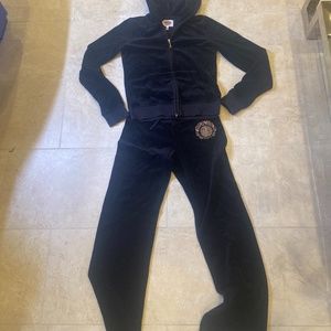 Sweatsuit